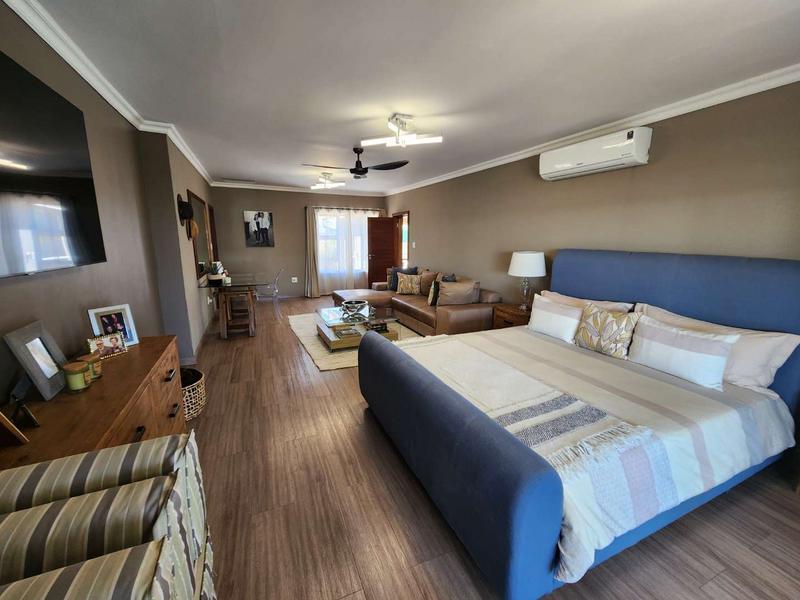 7 Bedroom Property for Sale in Oranjeville Free State